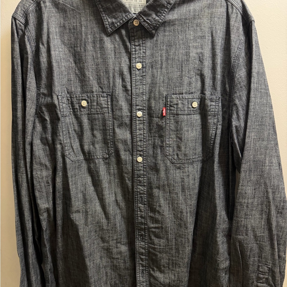 Levi's Charcoal Denim Button Down - XL Modern Fit - never worn no tags